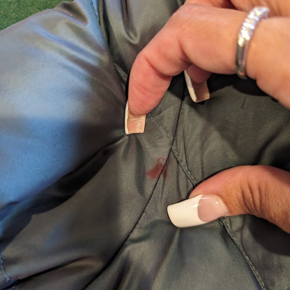 Guess Cropped Down Coat with Furry Hood XS - Picture 15 of 15